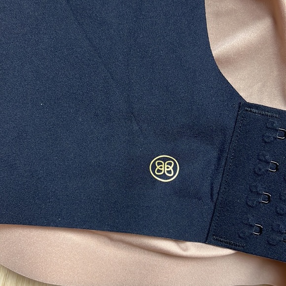 New! Honeylove CrossOver Wireless Bra, color runway SIZE 2X - Picture 8 of 9